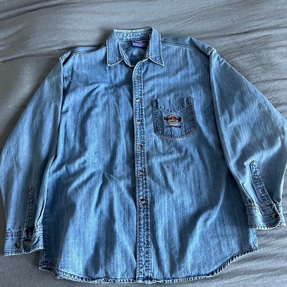 Vintage Hard Rock Cafe Baltimore Denim Jacket